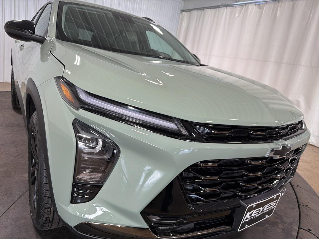 new 2026 Chevrolet Trax car, priced at $28,255