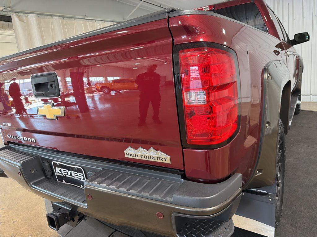 used 2015 Chevrolet Silverado 2500 car, priced at $28,983