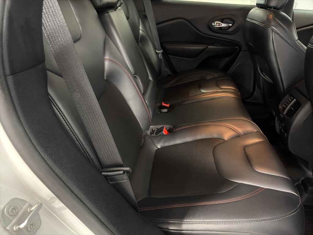 used 2020 Jeep Cherokee car, priced at $21,983