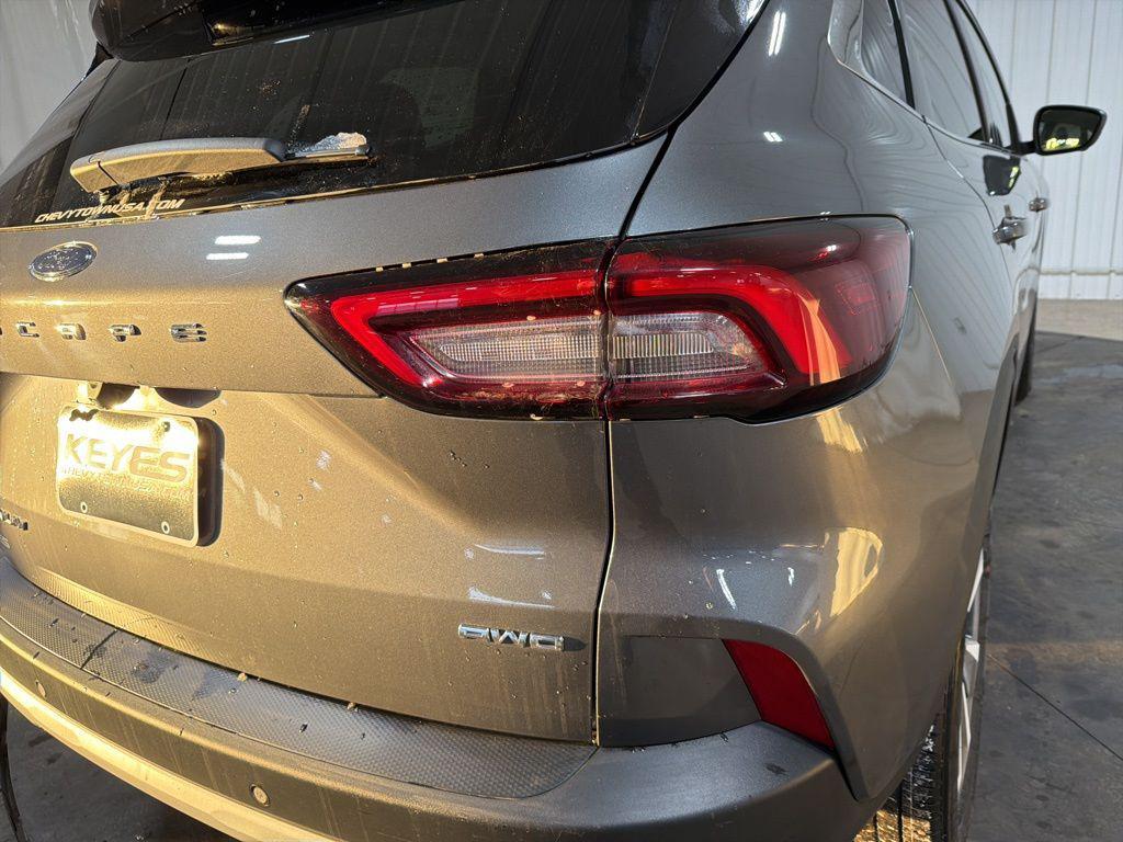 used 2025 Ford Escape car, priced at $30,983