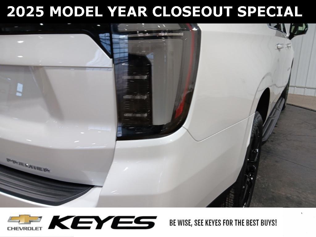 new 2025 Chevrolet Suburban car, priced at $85,205