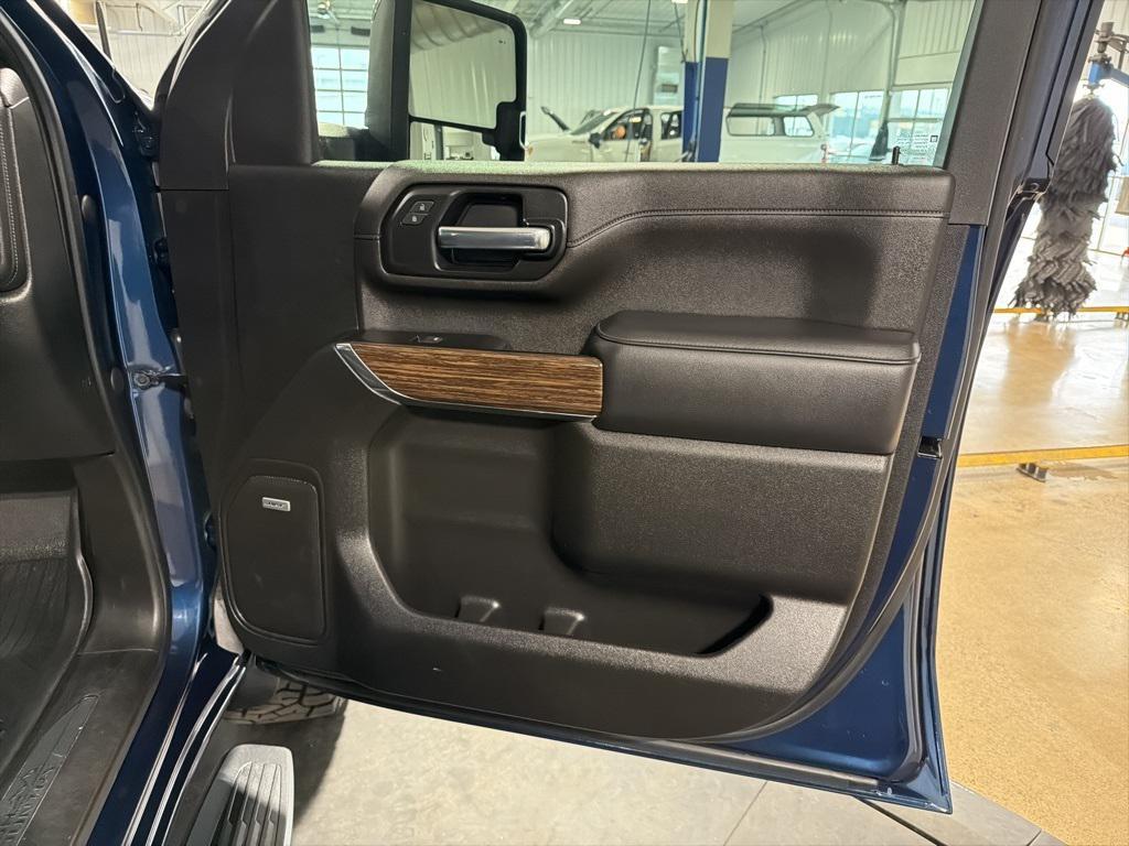 used 2022 Chevrolet Silverado 3500 car, priced at $52,983