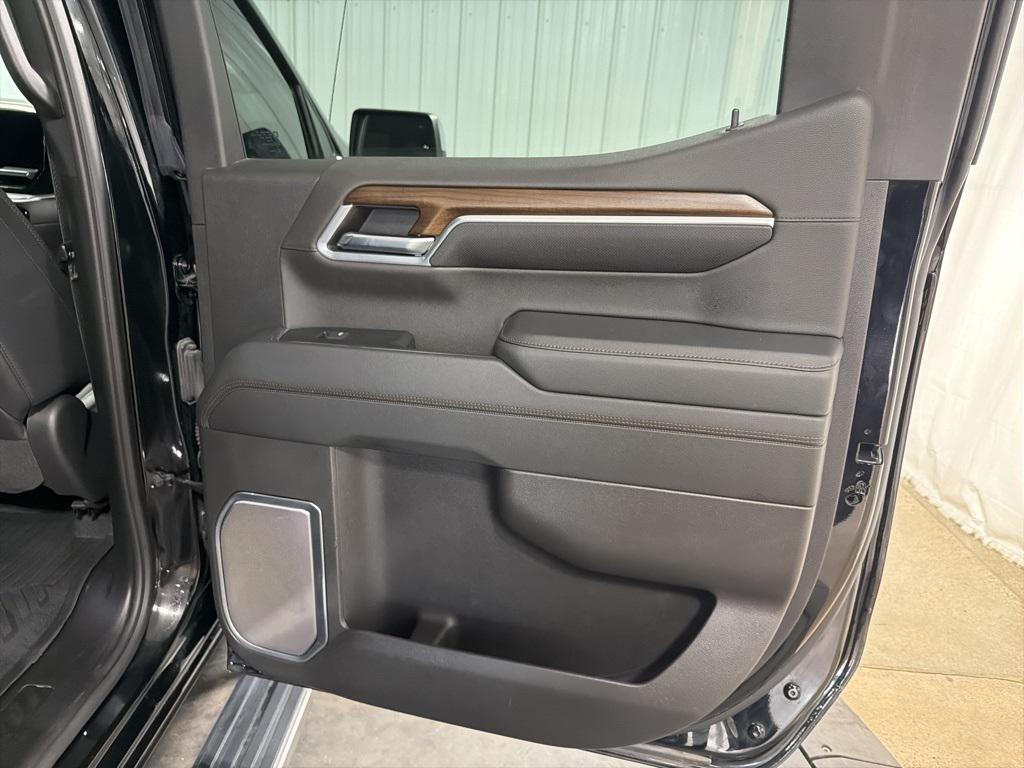 used 2024 Chevrolet Silverado 1500 car, priced at $50,983