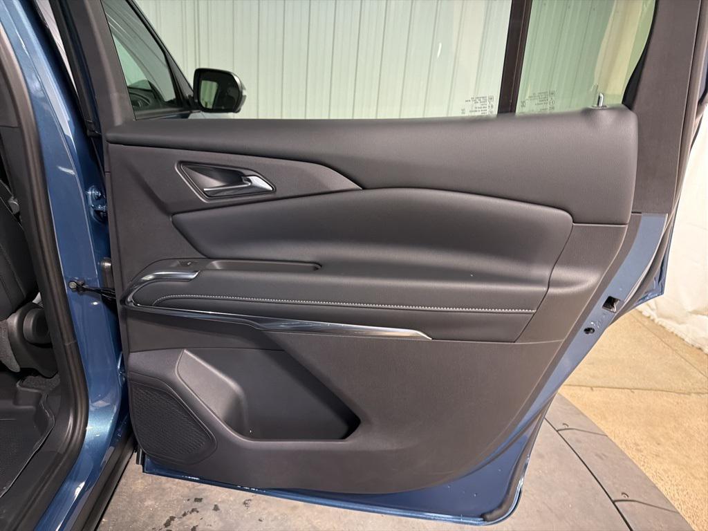 new 2026 Chevrolet Traverse car, priced at $49,730