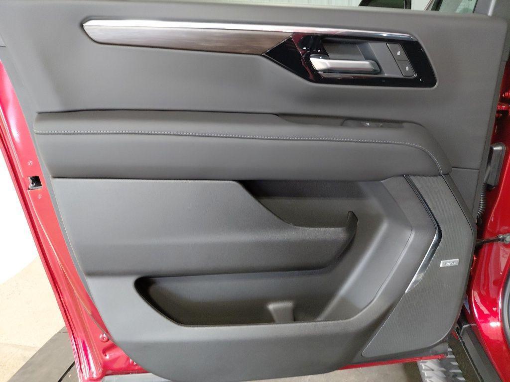 new 2026 Chevrolet Suburban car, priced at $85,724