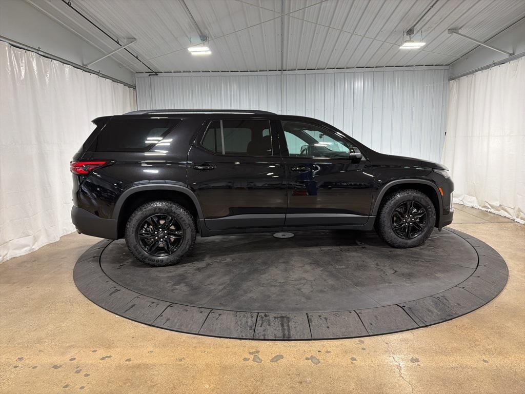 used 2023 Chevrolet Traverse car, priced at $28,981