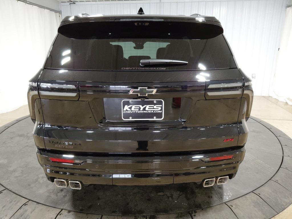new 2026 Chevrolet Traverse car, priced at $59,220