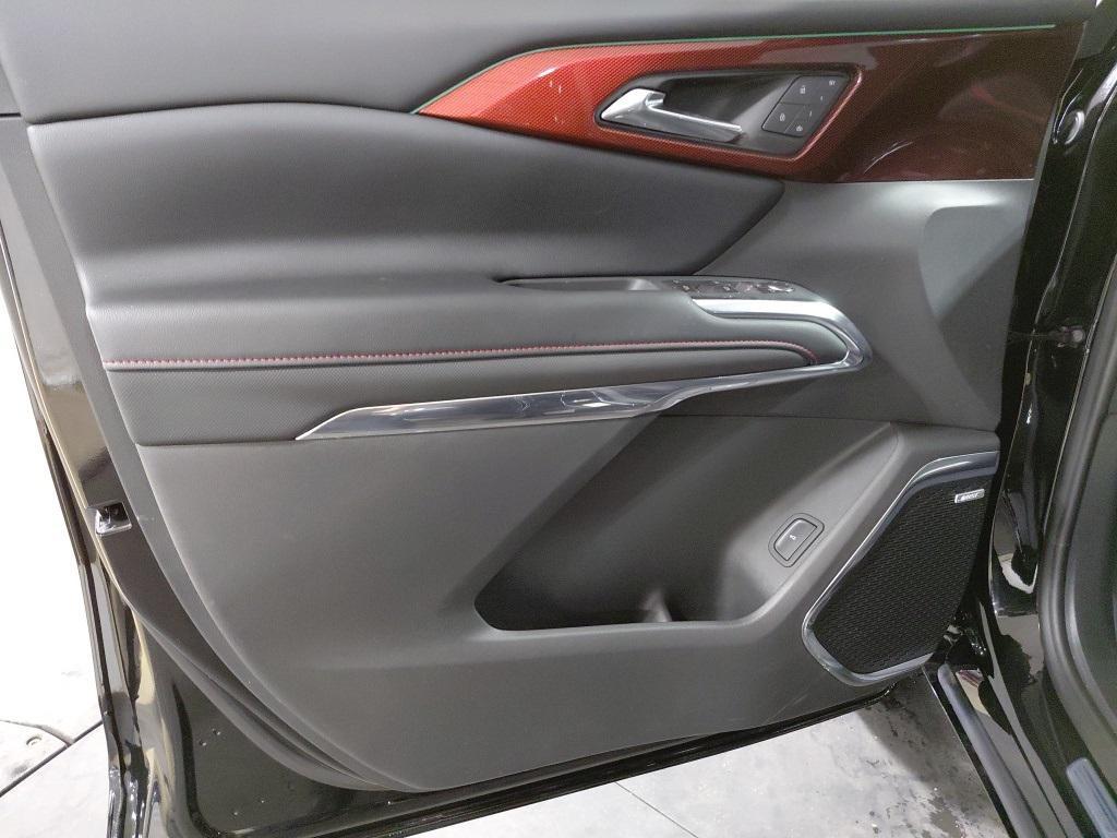 new 2026 Chevrolet Traverse car, priced at $59,220