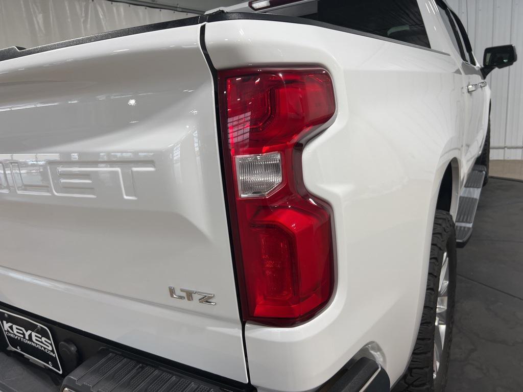 used 2020 Chevrolet Silverado 1500 car, priced at $35,983