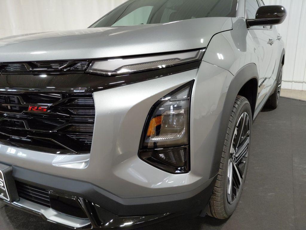 new 2026 Chevrolet Equinox car, priced at $39,370