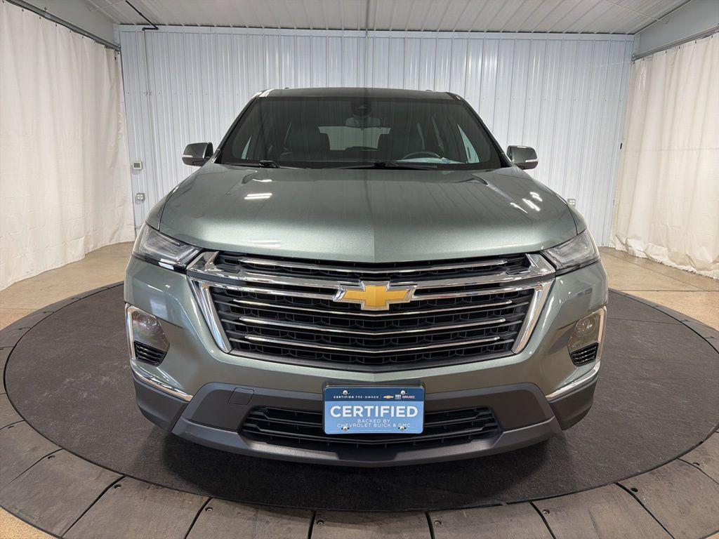used 2023 Chevrolet Traverse car, priced at $31,983
