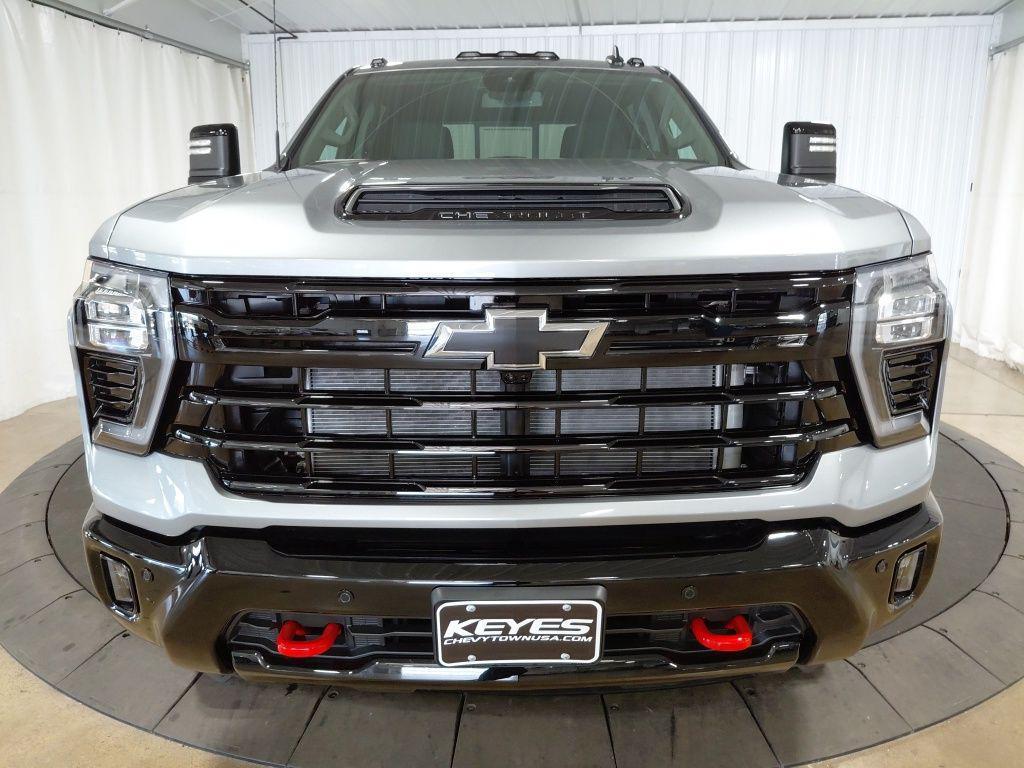 new 2026 Chevrolet Silverado 3500 car, priced at $70,215