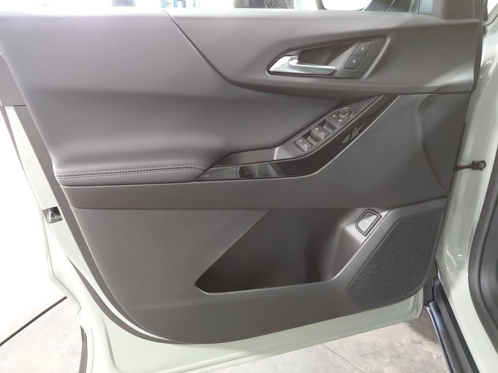 new 2026 Chevrolet Equinox car, priced at $38,145