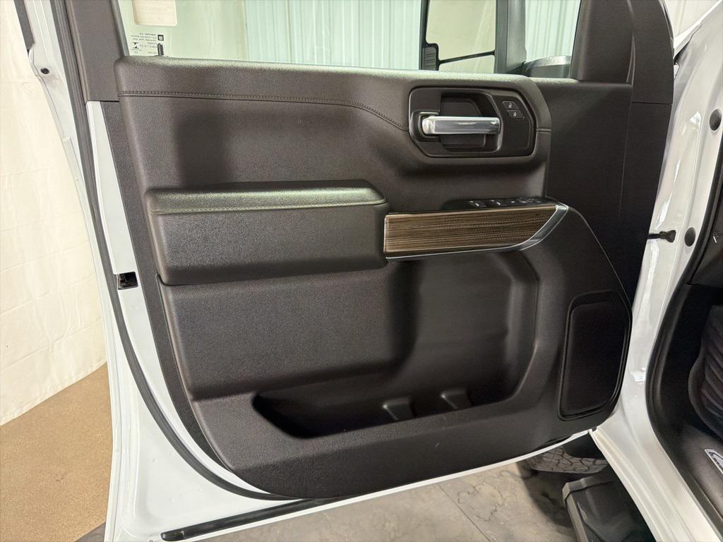 used 2022 Chevrolet Silverado 2500 car, priced at $50,983