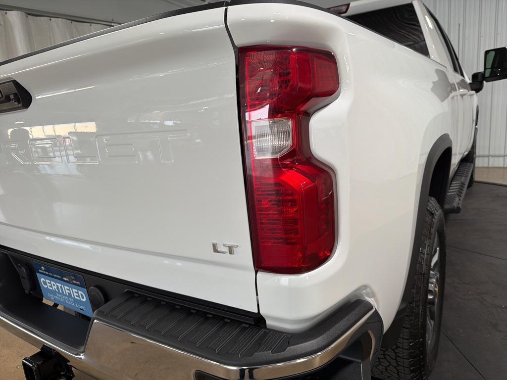 used 2022 Chevrolet Silverado 2500 car, priced at $50,983