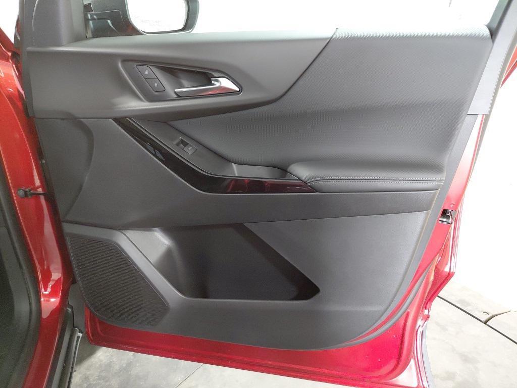 new 2026 Chevrolet Equinox car, priced at $38,400