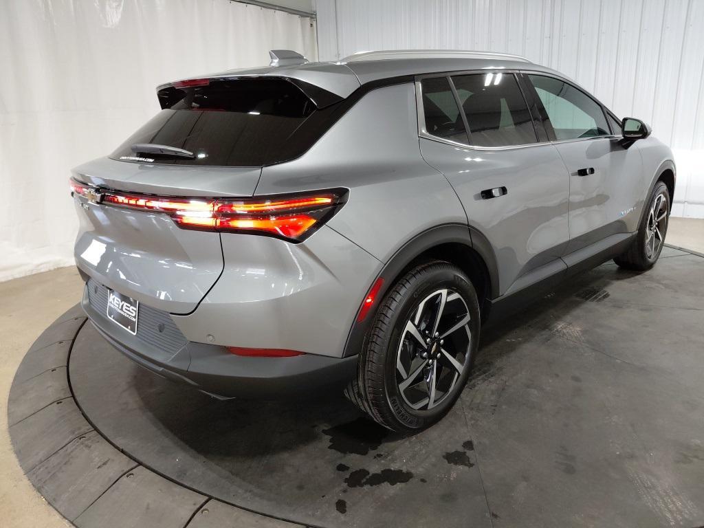 new 2026 Chevrolet Equinox EV car, priced at $46,595