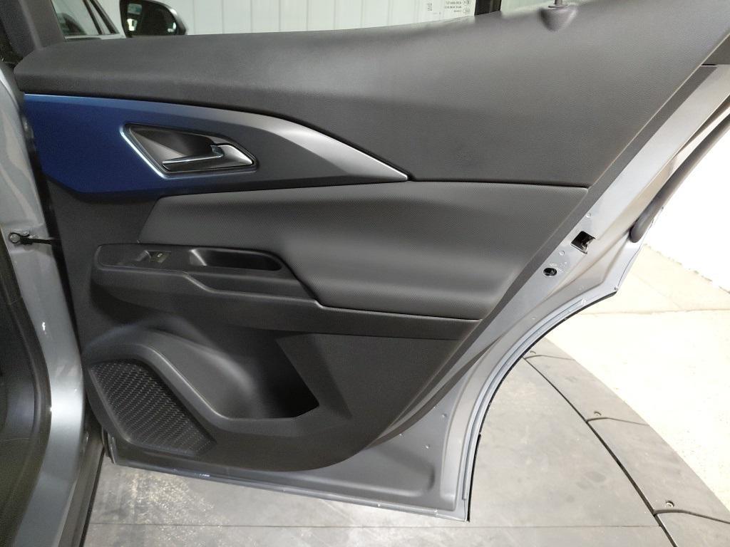 new 2026 Chevrolet Equinox EV car, priced at $46,595