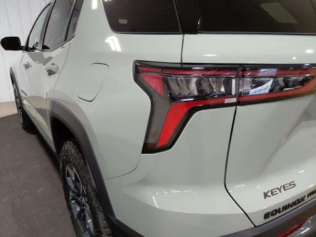 new 2026 Chevrolet Equinox car, priced at $39,815