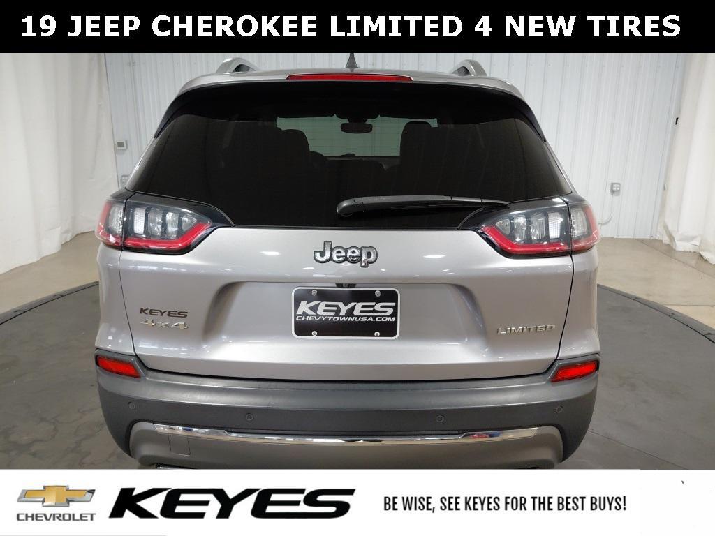 used 2019 Jeep Cherokee car, priced at $16,483