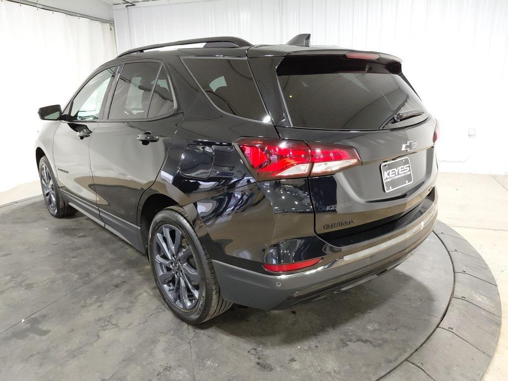 used 2023 Chevrolet Equinox car, priced at $22,983