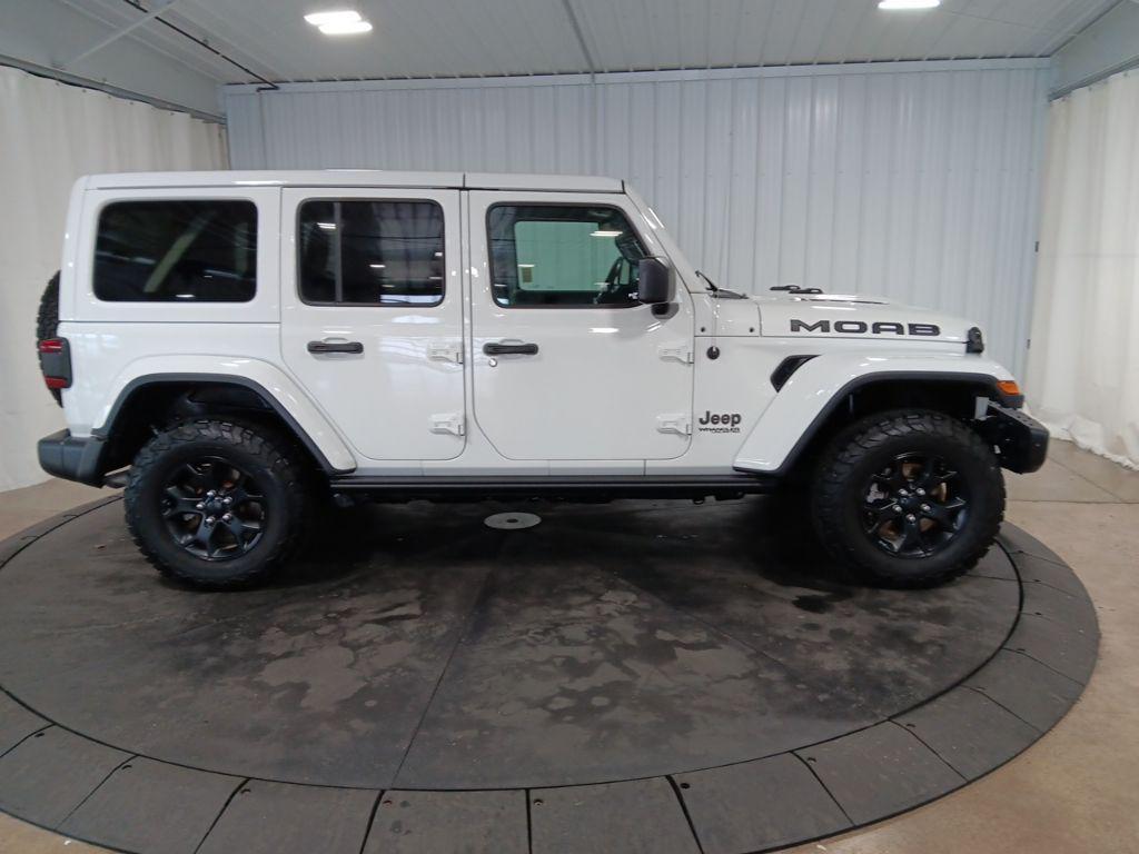 used 2019 Jeep Wrangler Unlimited car, priced at $30,981