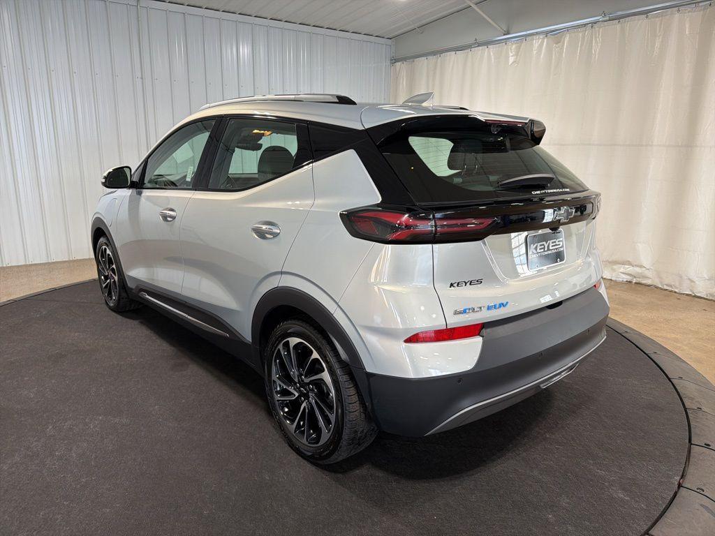 used 2022 Chevrolet Bolt EUV car, priced at $16,983