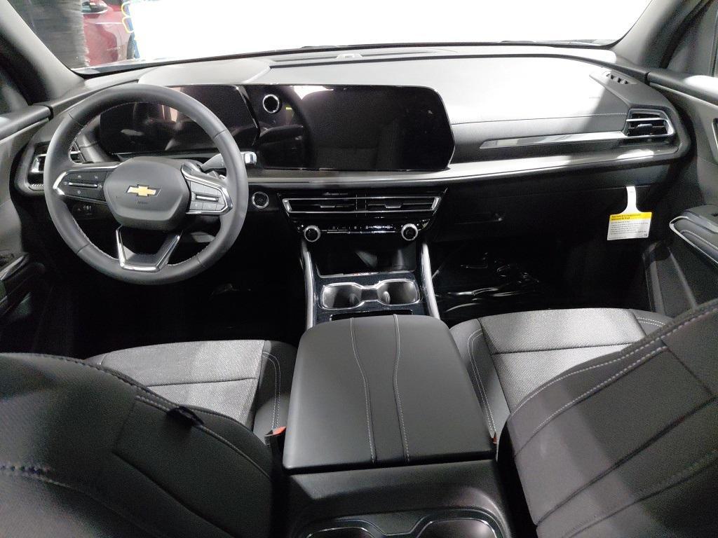 new 2026 Chevrolet Traverse car, priced at $47,195