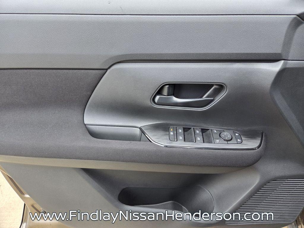 new 2025 Nissan Kicks car, priced at $22,401