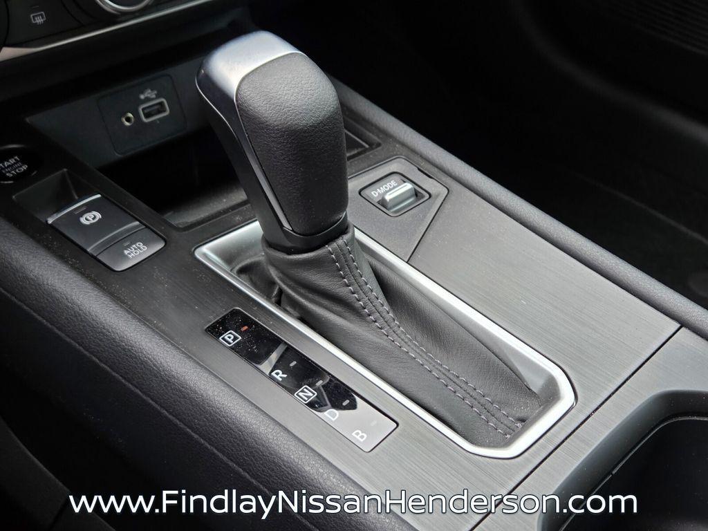 new 2025 Nissan Kicks car, priced at $22,401