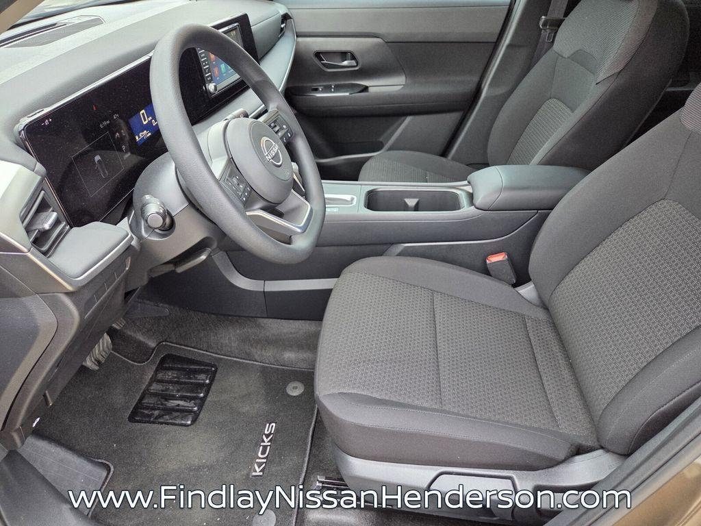 new 2025 Nissan Kicks car, priced at $22,401