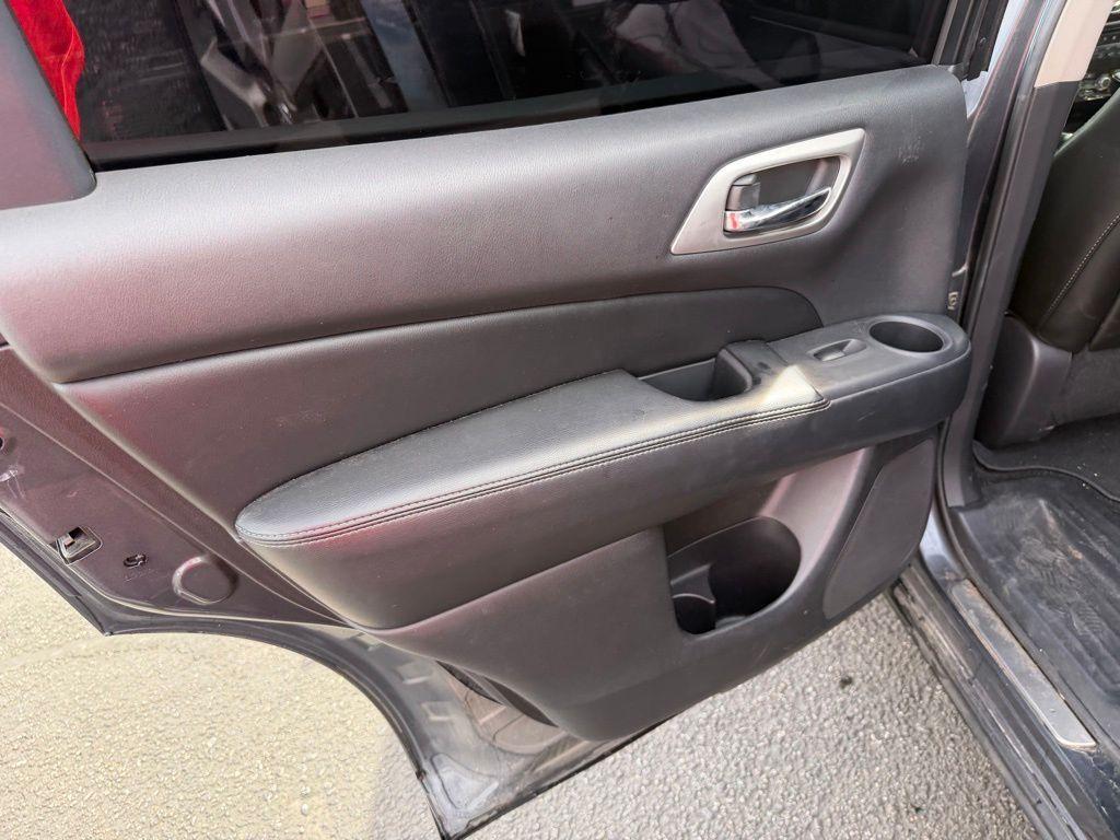 used 2014 Nissan Pathfinder car, priced at $10,984