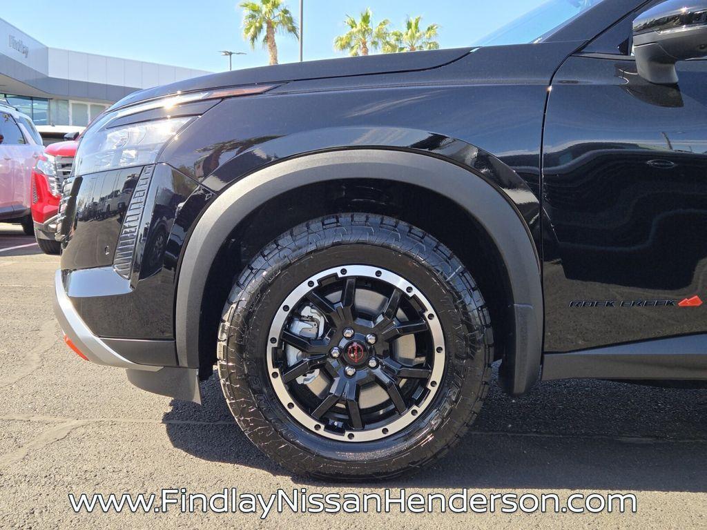 new 2026 Nissan Pathfinder car, priced at $45,939