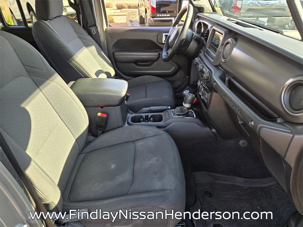 used 2022 Jeep Wrangler Unlimited car, priced at $37,984