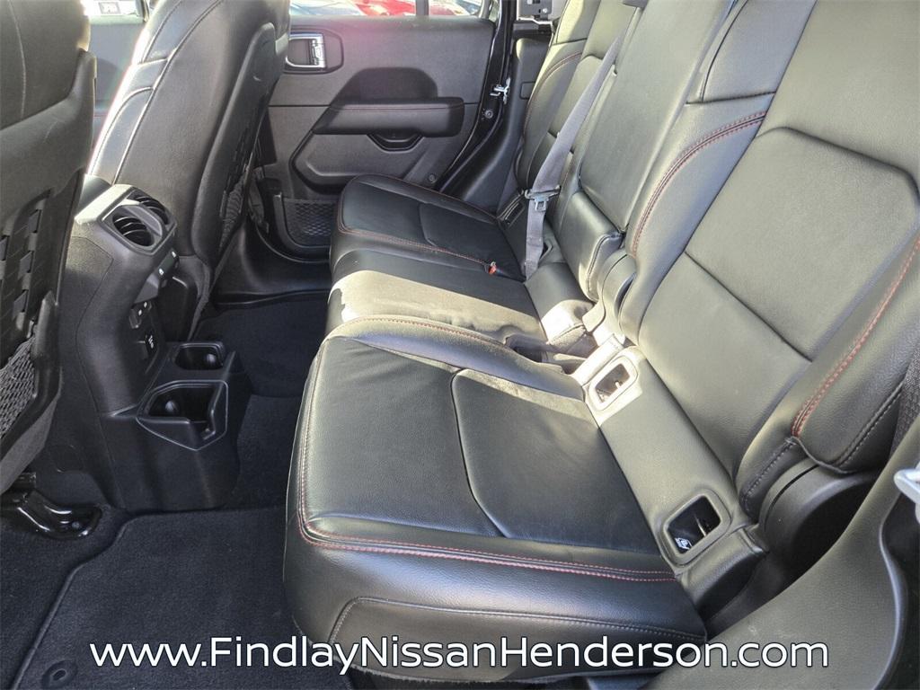 used 2022 Jeep Gladiator car, priced at $36,484