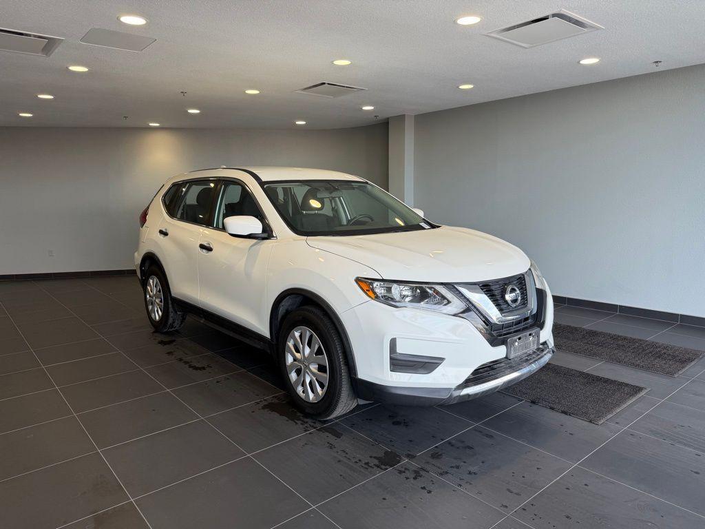 used 2017 Nissan Rogue car, priced at $14,484