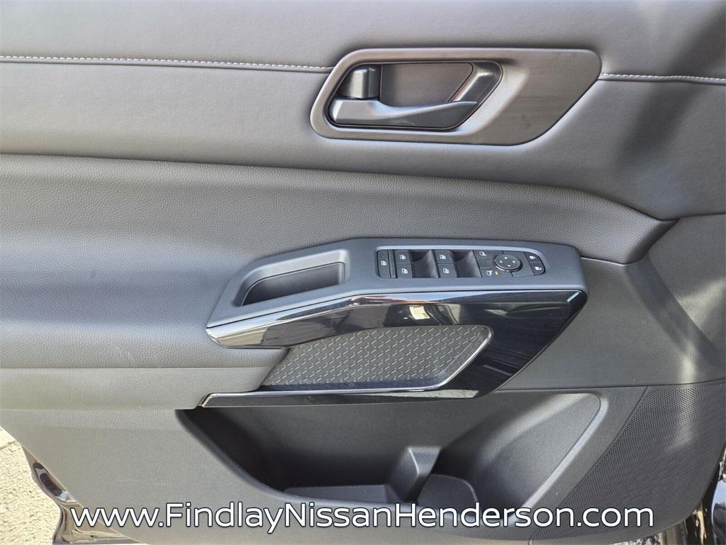 new 2026 Nissan Pathfinder car, priced at $40,510