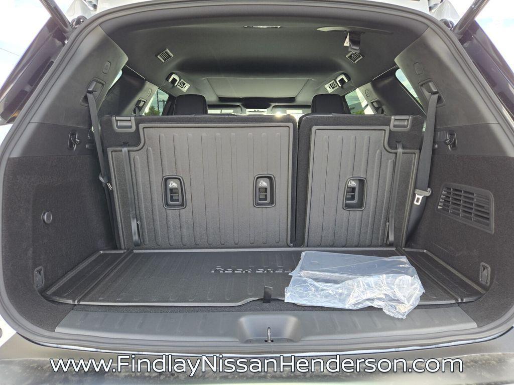 new 2026 Nissan Pathfinder car, priced at $46,389
