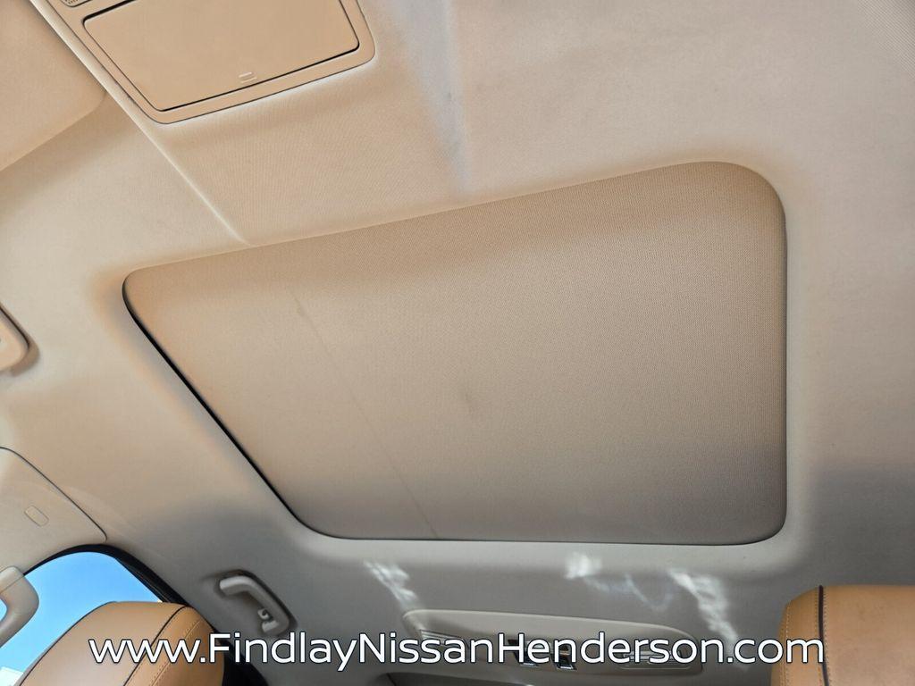 used 2019 Land Rover Discovery car, priced at $21,983