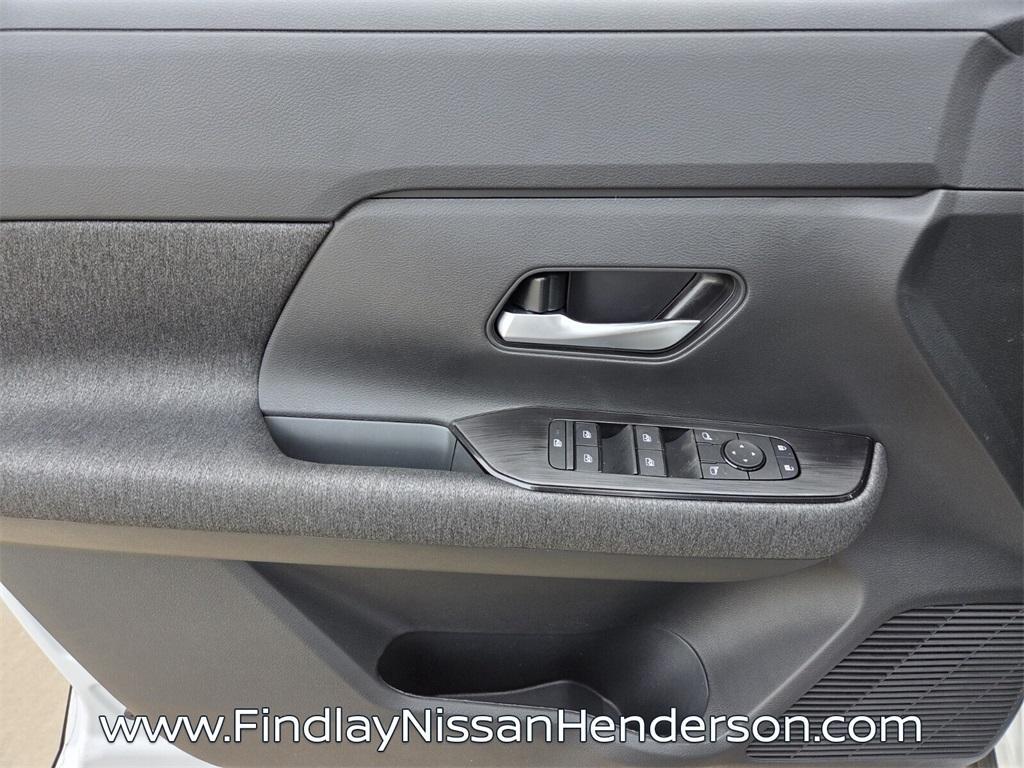 new 2026 Nissan Kicks car, priced at $25,014