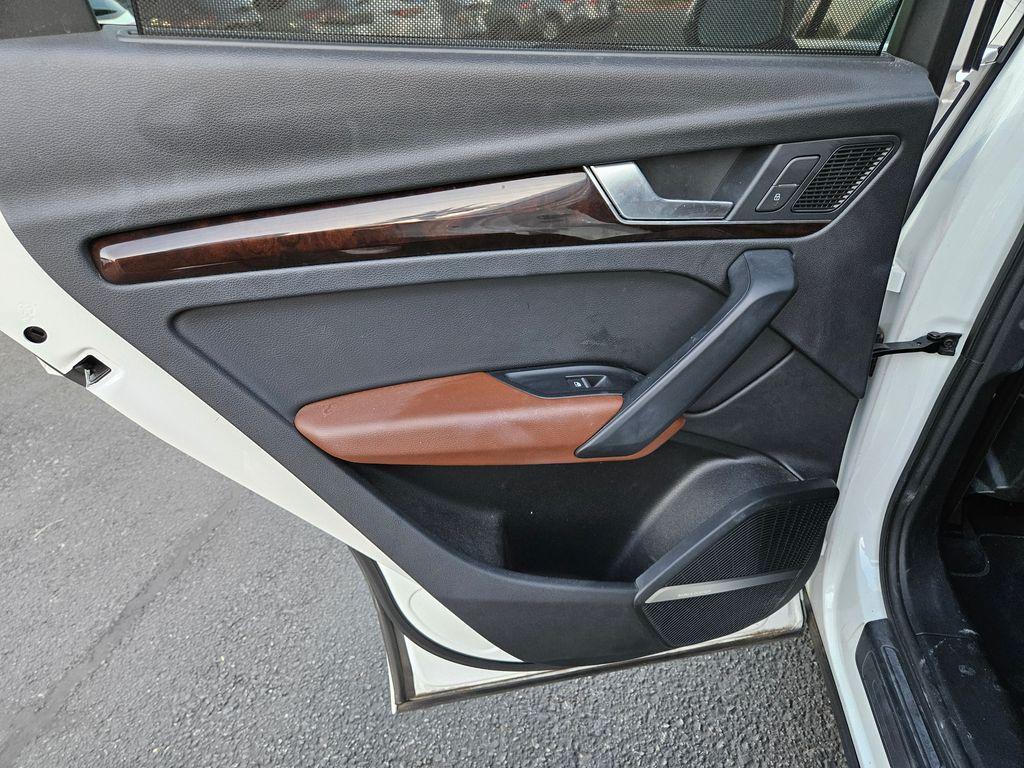 used 2018 Audi Q5 car, priced at $19,748