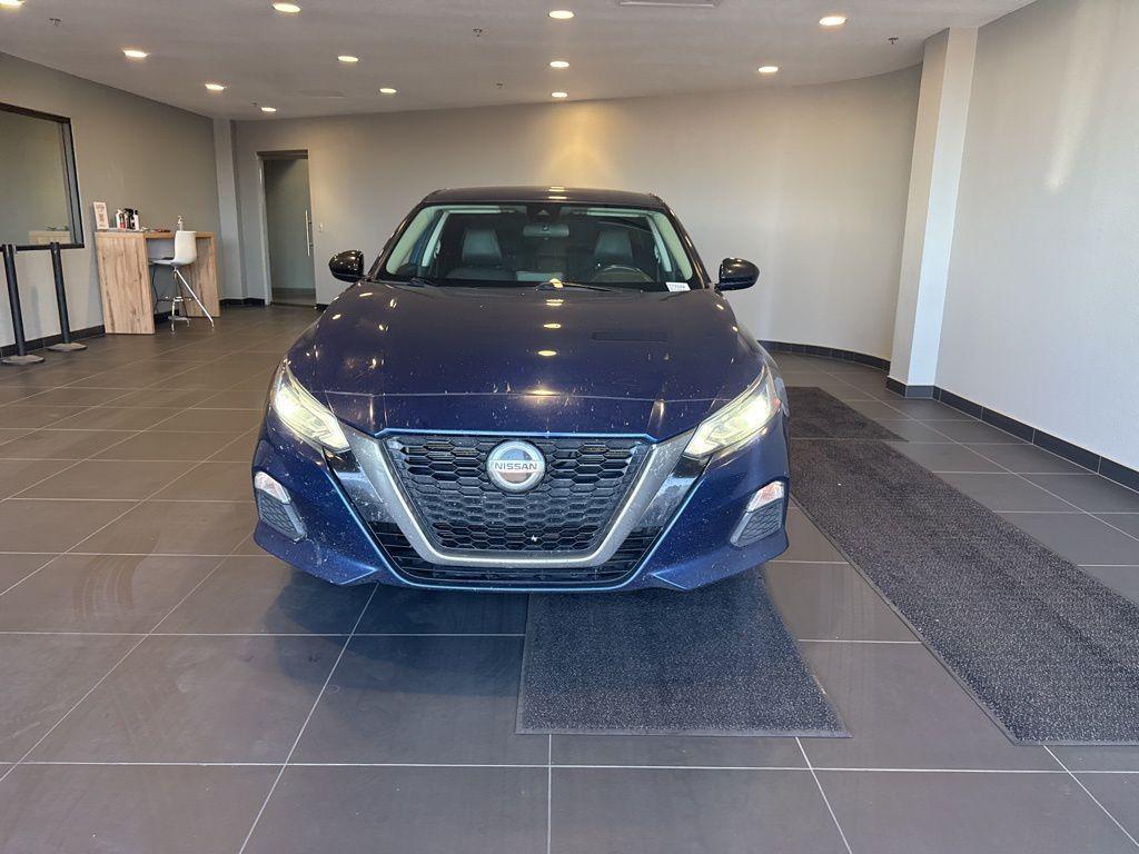 used 2021 Nissan Altima car, priced at $9,999