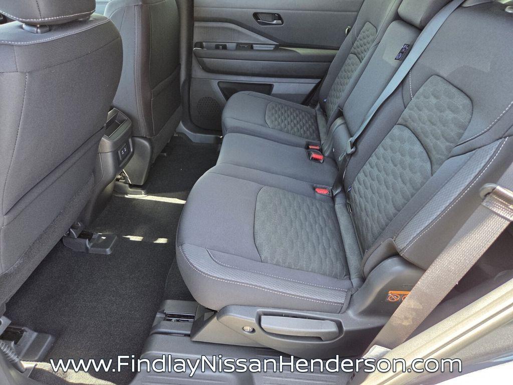 new 2026 Nissan Pathfinder car, priced at $41,074