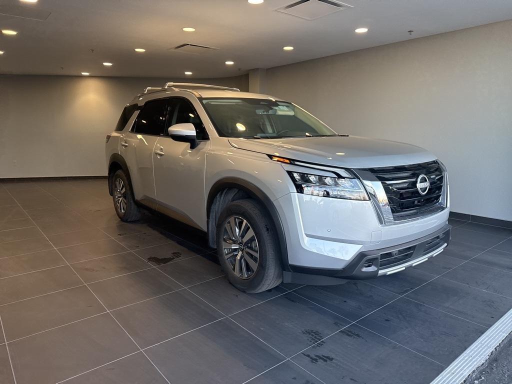 used 2024 Nissan Pathfinder car, priced at $30,984