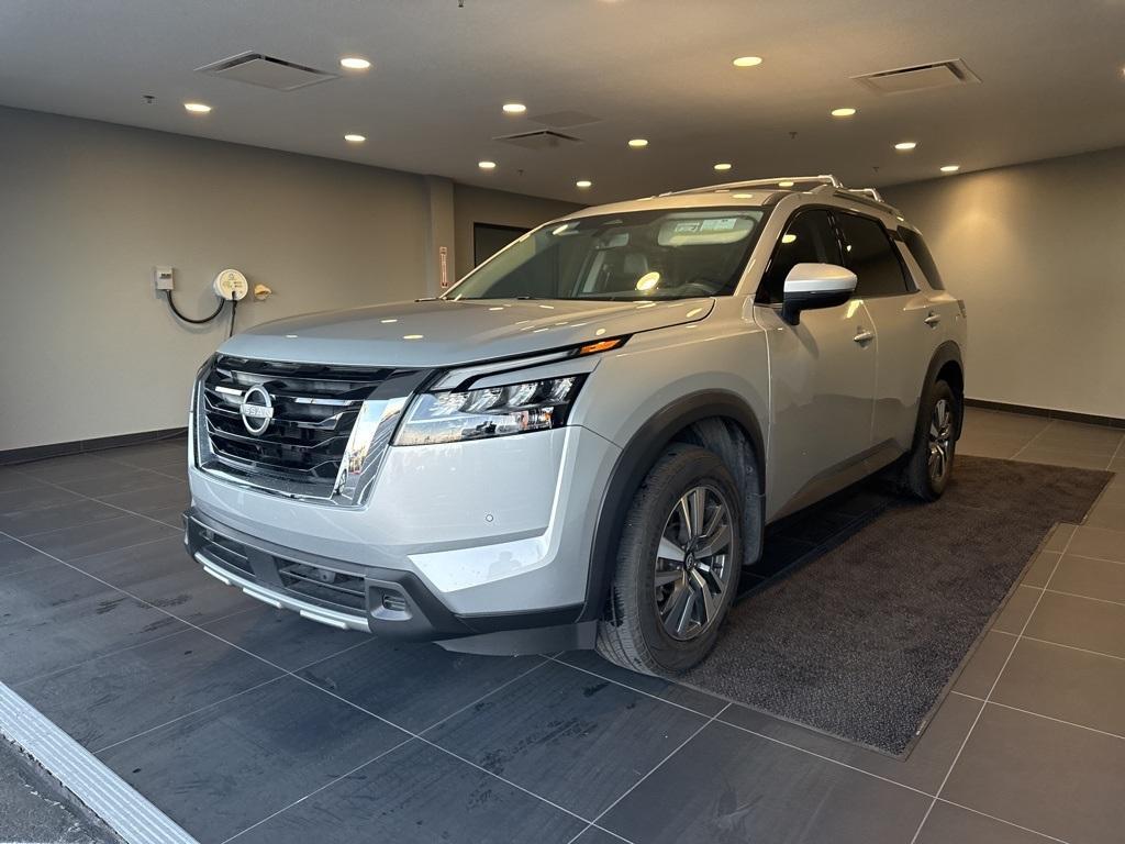 used 2024 Nissan Pathfinder car, priced at $30,984