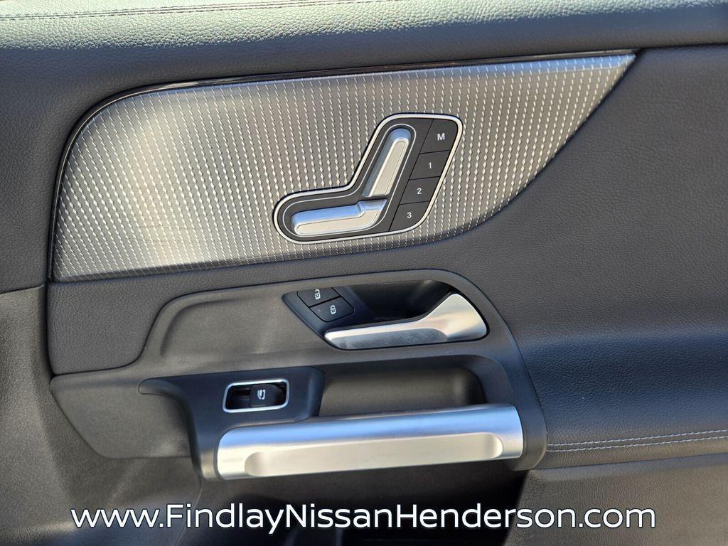 used 2020 Mercedes-Benz GLB 250 car, priced at $18,248