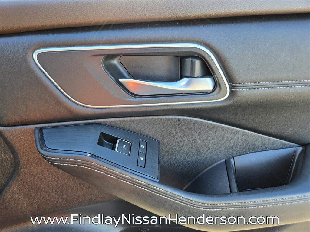 used 2021 Nissan Rogue car, priced at $21,984