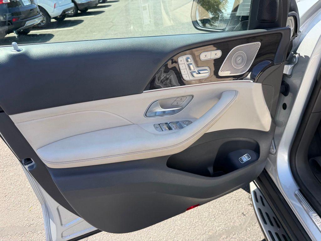used 2020 Mercedes-Benz GLE 350 car, priced at $29,148