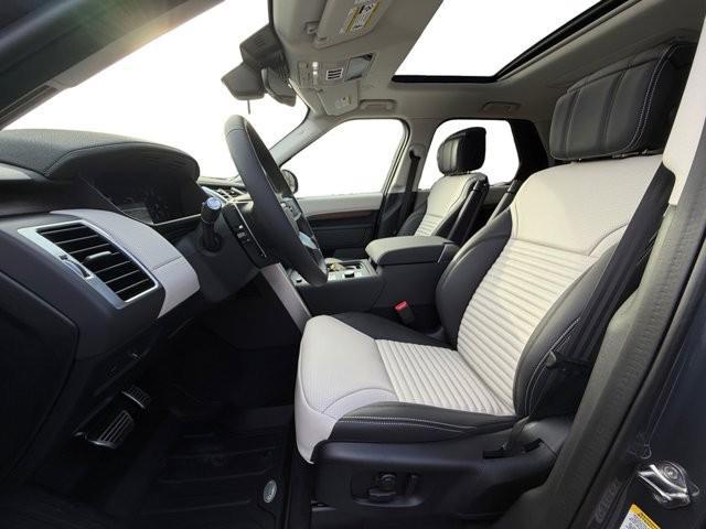 new 2026 Land Rover Discovery car, priced at $78,041