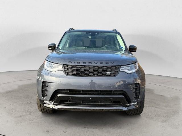 new 2026 Land Rover Discovery car, priced at $78,041